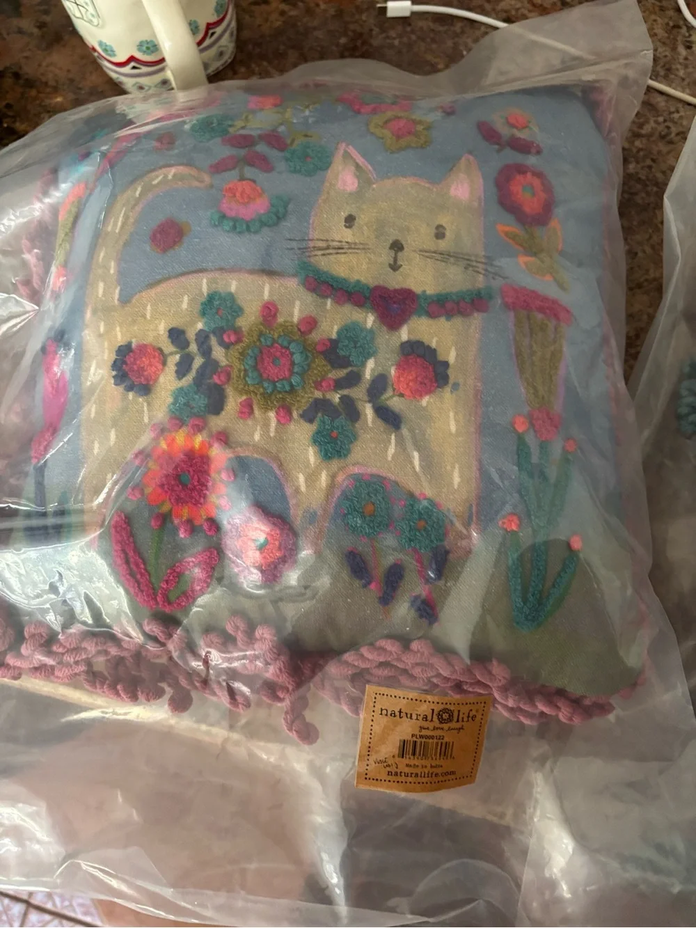 Natural Life NWT Decorative Embroidered Cat Throw Pillow